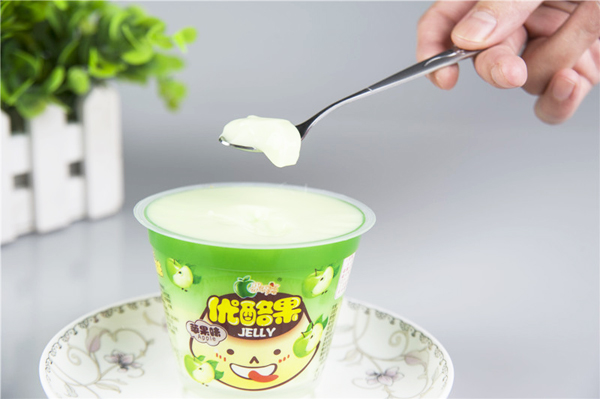 果不離優(yōu)酪果蘋(píng)果味.jpg 果不離優(yōu)酪果蘋(píng)果味.jpg