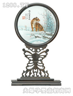 ��һ̥ë�C���L(f��ng)�Uѩ