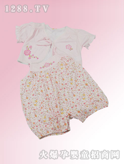 安嬰寶粉紅嬰兒裝